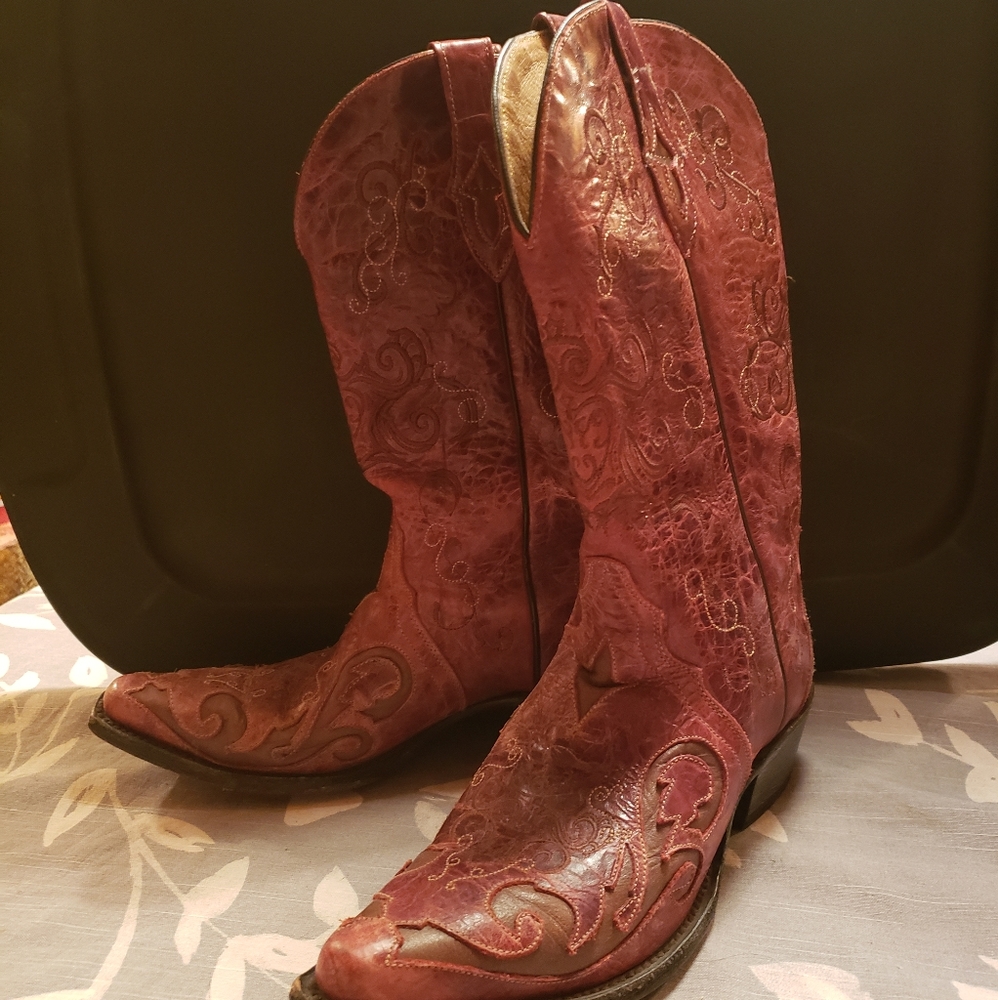 Women's Sterling Rive Cowboy Boots
